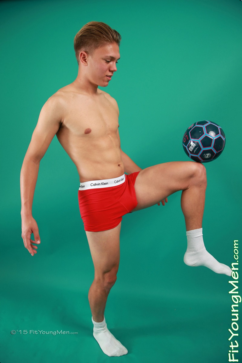 18 Year Old Boy Sexy Video - Sexy young 18 year old footballer Fraser East strips to his sexy ...